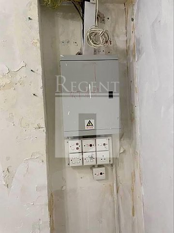 Po On Commercial Building (寶安商業大廈)